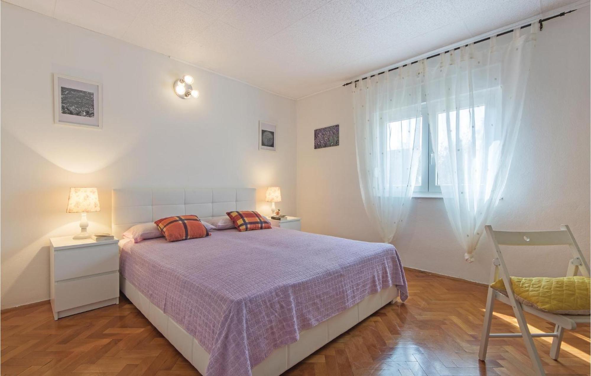 Awesome Apartment In Fazana With Wifi Exteriör bild