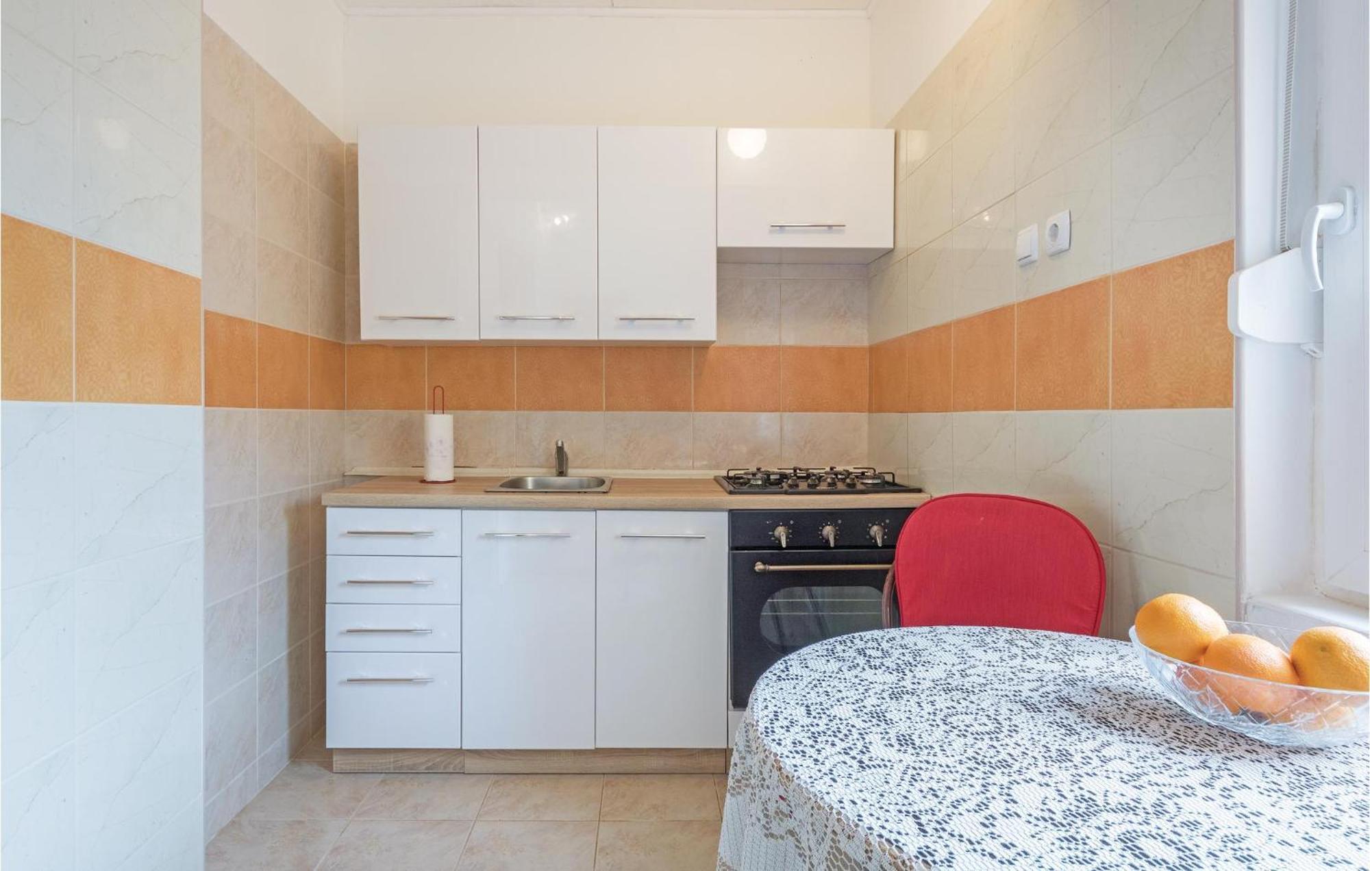 Awesome Apartment In Fazana With Wifi Exteriör bild